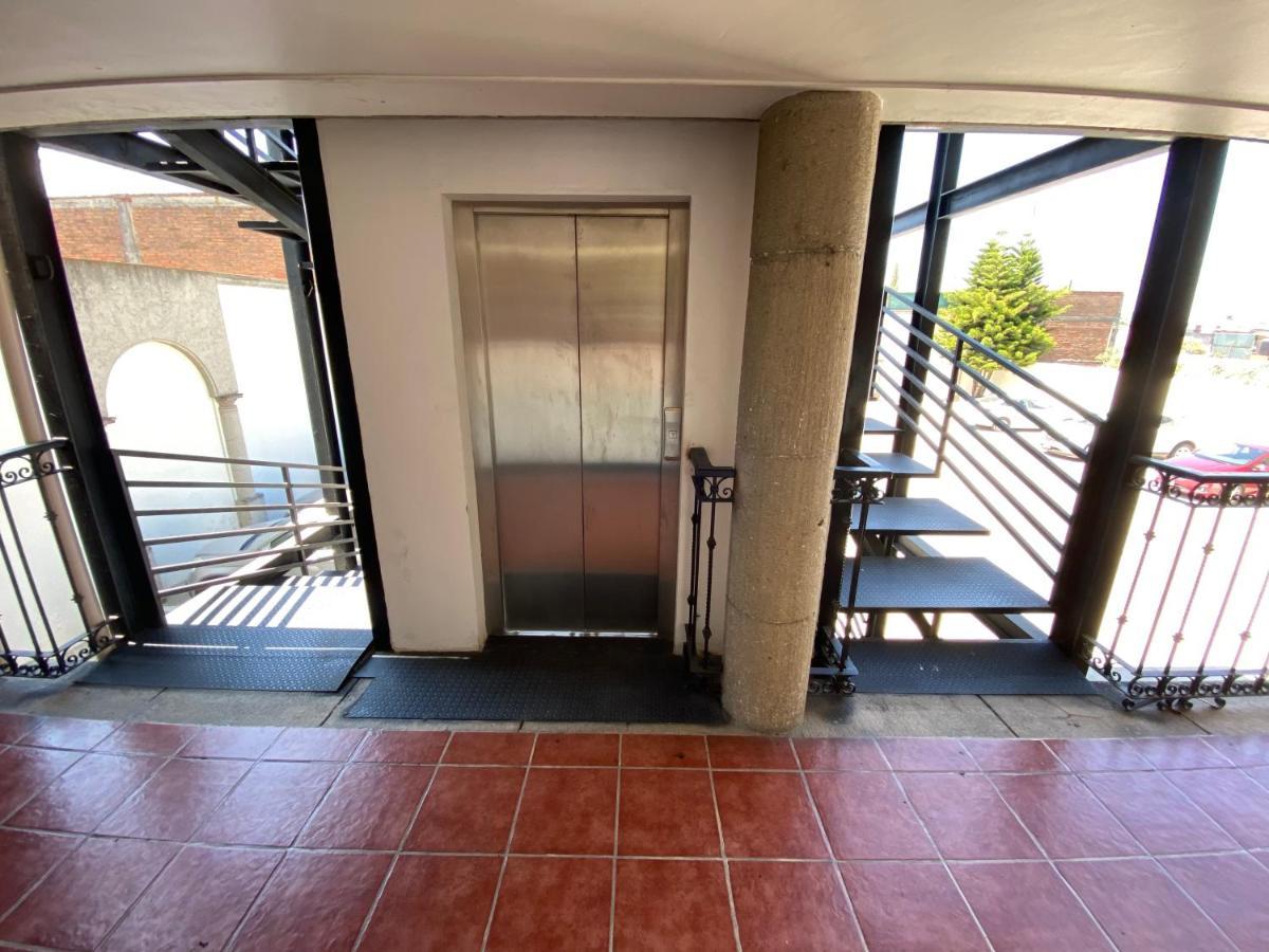 Hotel Flamingos De Ciudad Guzman Exterior foto